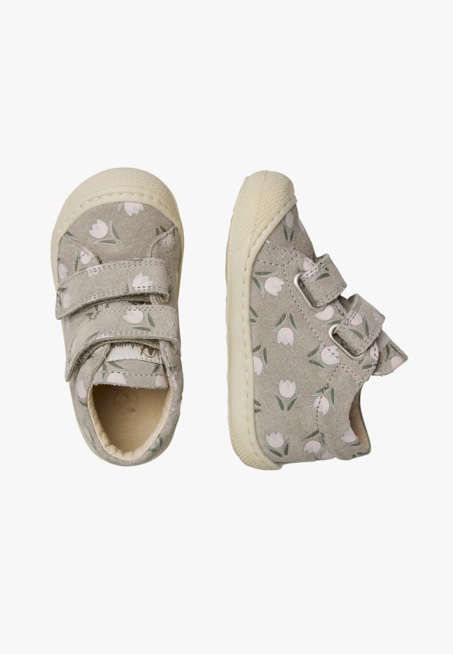 NATURINO COCOON VLLauflernschuhe aus Veloursleder mit Tulpenprint, Taupe