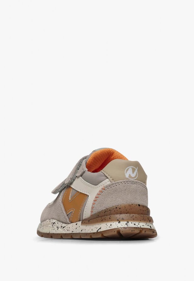NATURINO ZIMMY VL.Sneakers aus Veloursleder und technischem Gewebe, Taupe-Kürbis