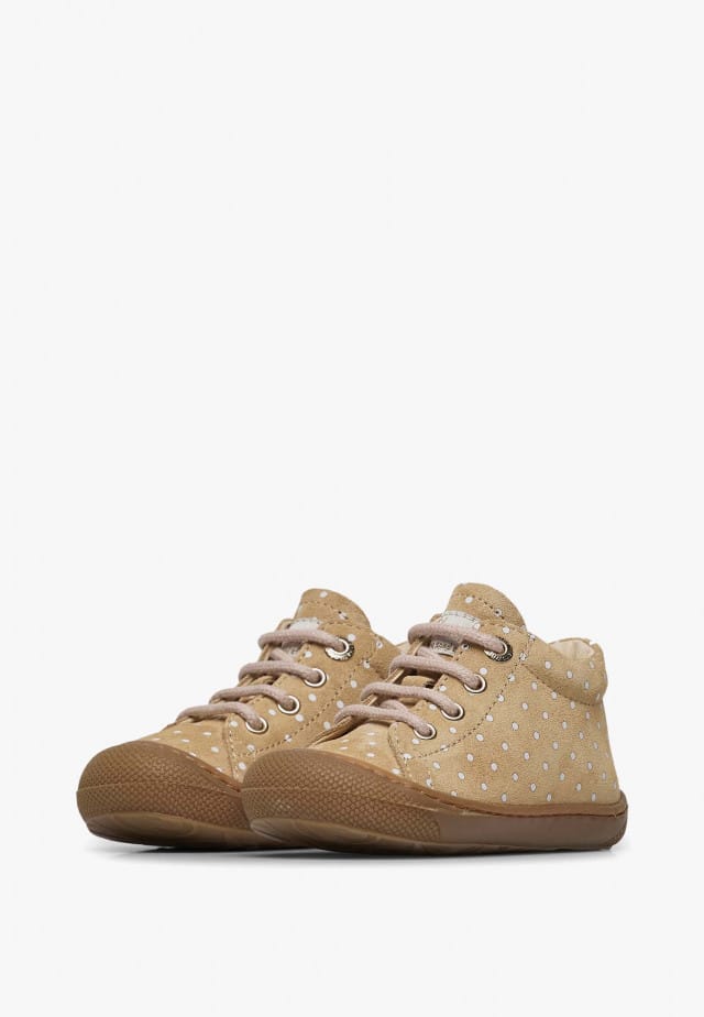 NATURINO COCOONLauflernschuhe aus Veloursleder mit Punkten, Sand