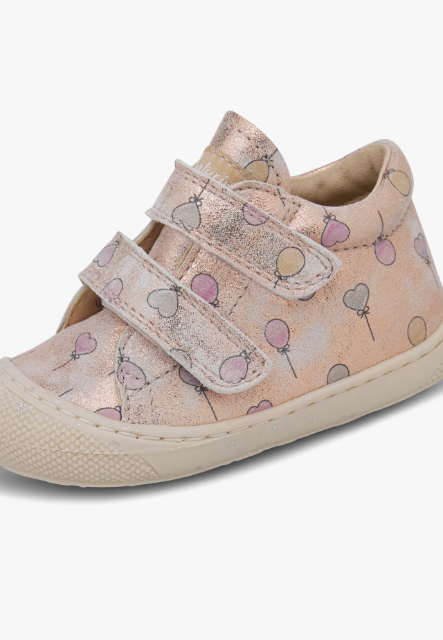NATURINO COCOON VLLauflernschuhe aus Metallic-Leder mit Ballon-Print, Puderrosa