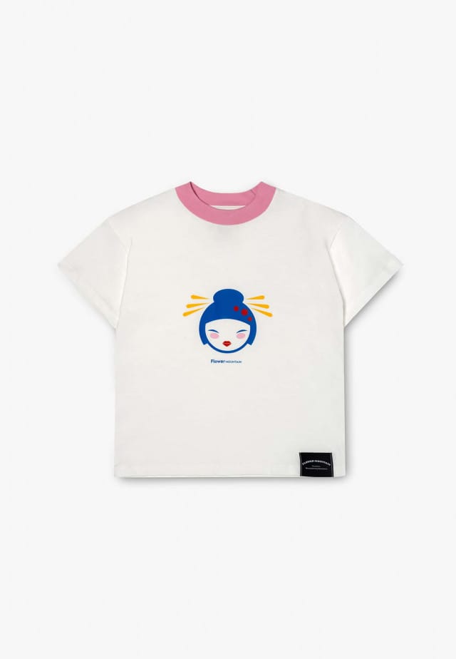 AYUMI-KOKESHIT-Shirt, Creme