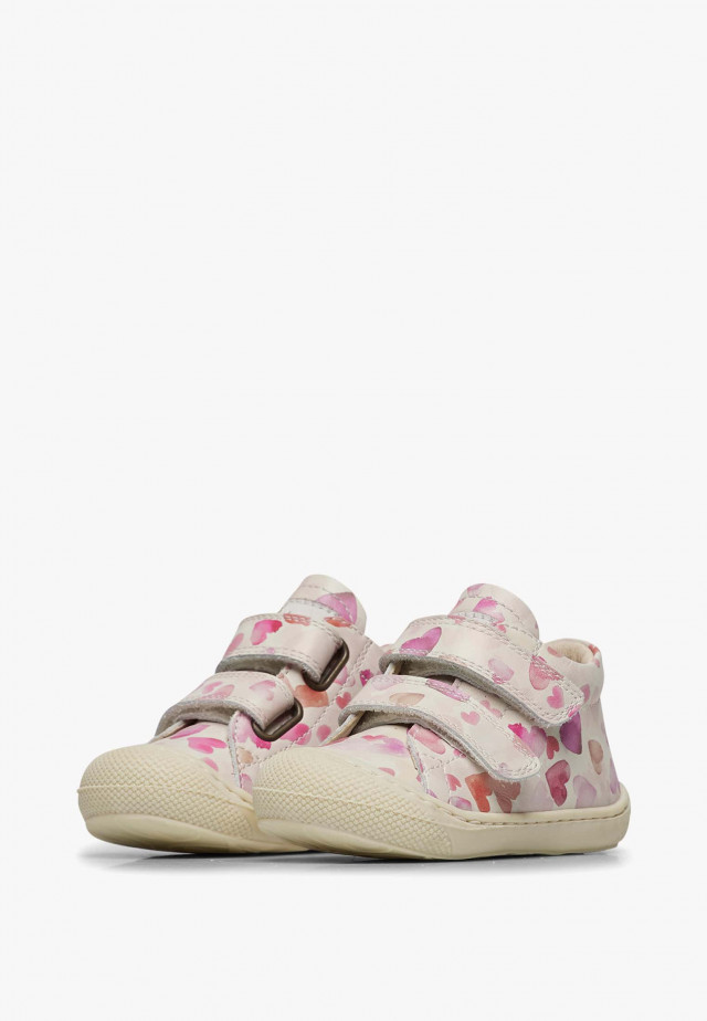 NATURINO COCOON VLLauflernschuhe aus Leder mit Herzchen-Print, Weiß-Rosa