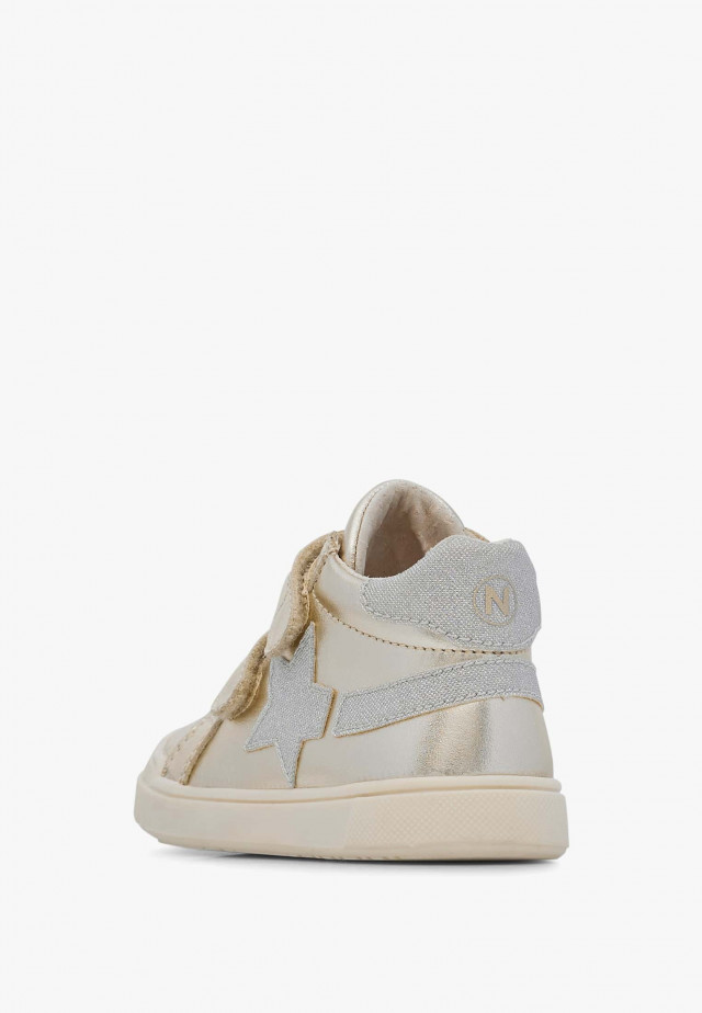 NATURINO SINGERY VL.Sneakers aus Metallic-Leder, Platin