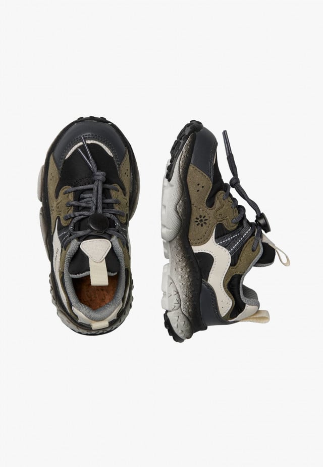 YAMANO 3 JUNIOR.Sneakers aus Kunstleder und technischem Gewebe, Schwarz-Militärgrün