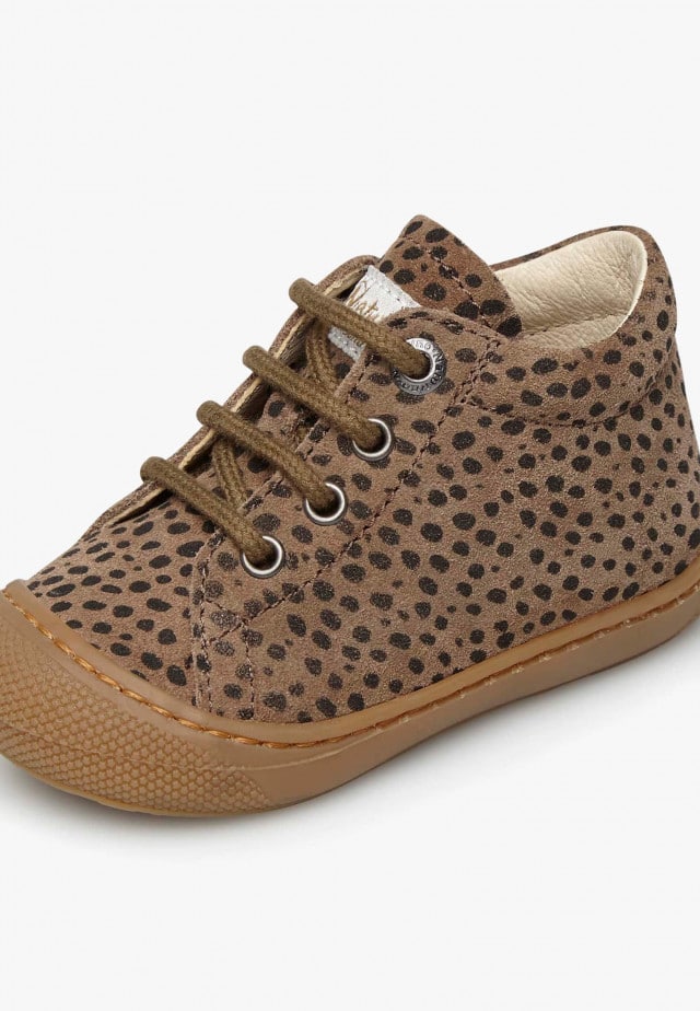 NATURINO COCOONLauflernschuhe aus Veloursleder mit Leoparden-Print, Tabak