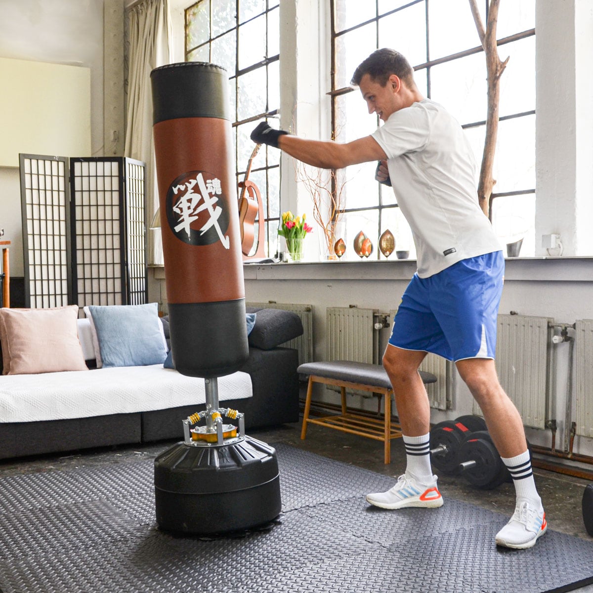 8 Bodenschutzmatten mit Rand - 63x63x2cm Fitness Bodenmatte