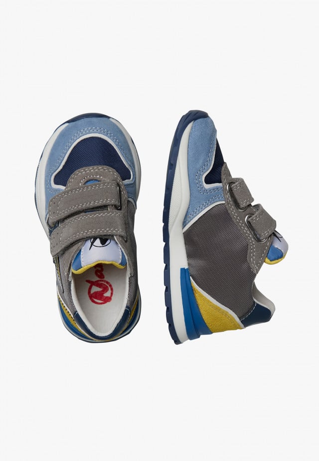 NATURINO ROY VL.Sneakers aus Veloursleder und technischem Gewebe, Grau-Azurblau