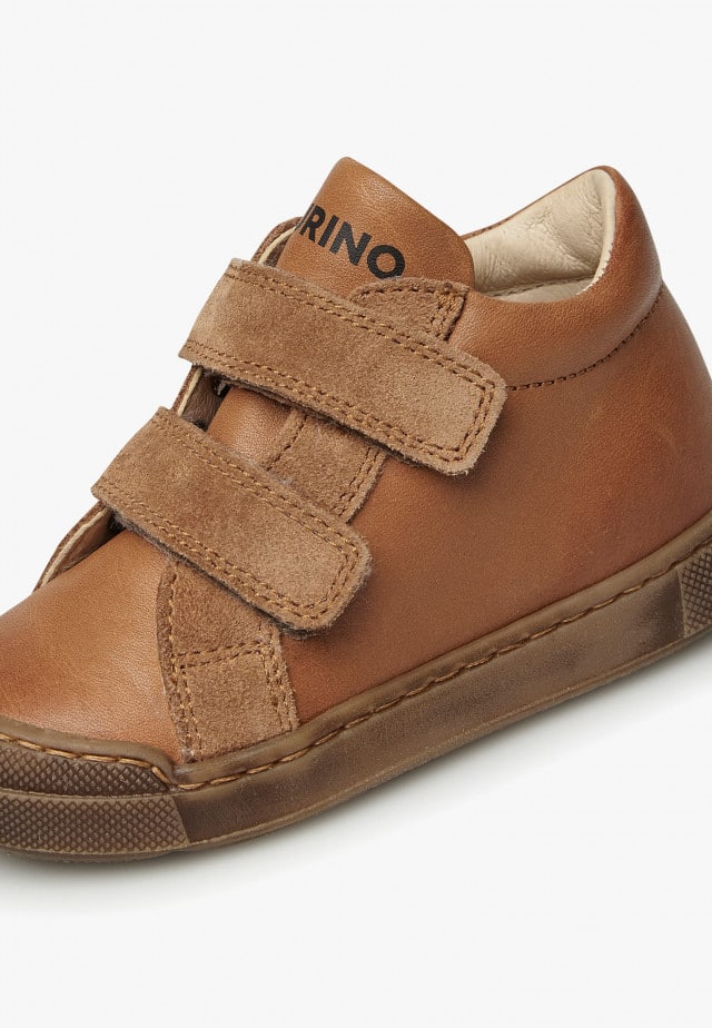 NATURINO DORD VLSneakers mit doppeltem Klettverschluss, Cognac