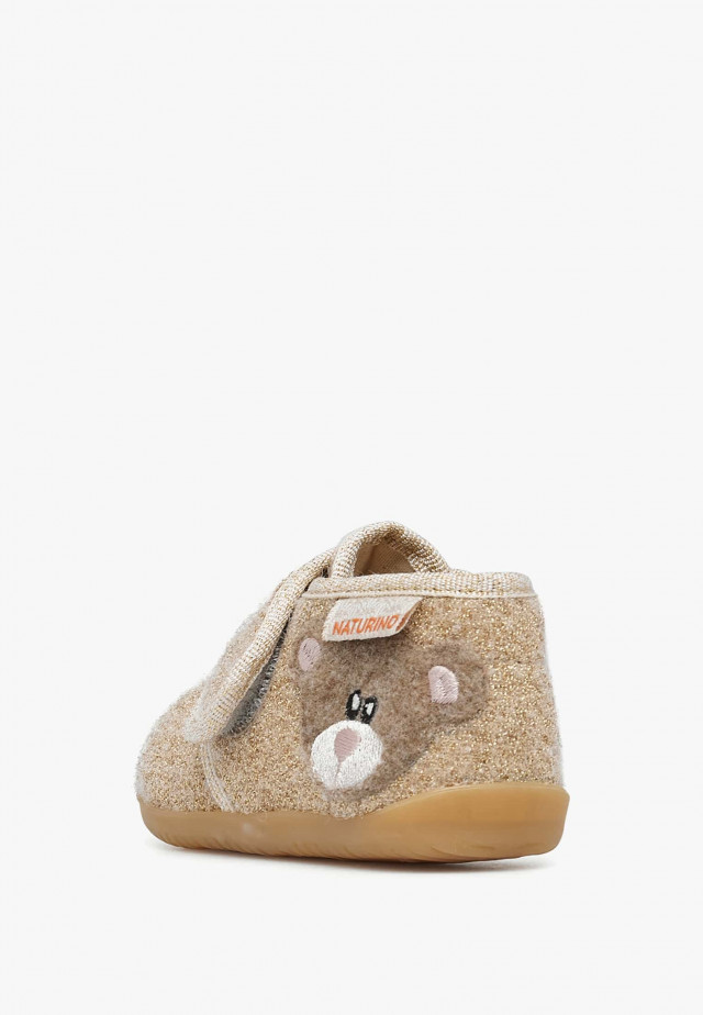 NATURINO CARILLONHausschuhe mit Bärenpatch, Beige