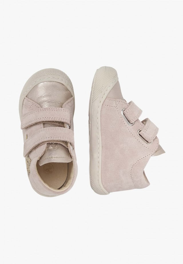 NATURINO KOLDE VLLauflernschuhe aus Leder und Veloursleder, Puderrosa-Platin