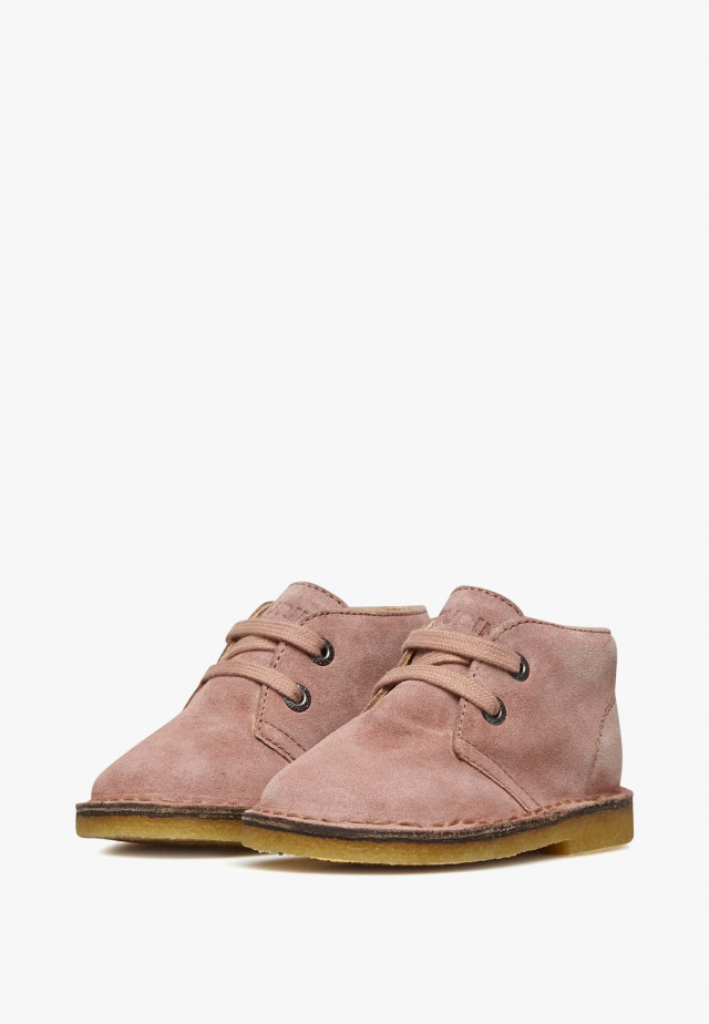 NATURINO MILKYDesert Boots aus Veloursleder, Rosa