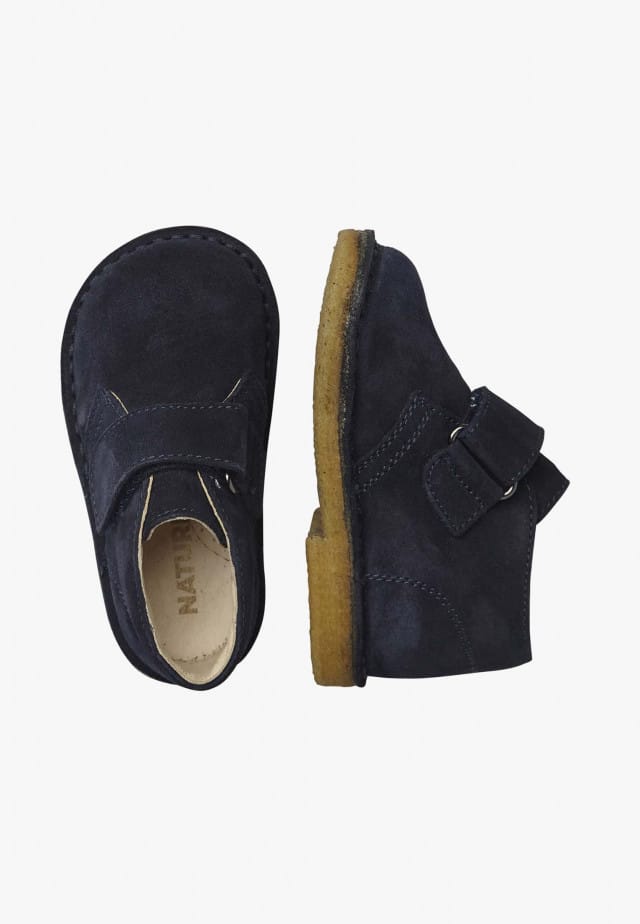 NATURINO CHOCODesert Boots aus Veloursleder, Blau
