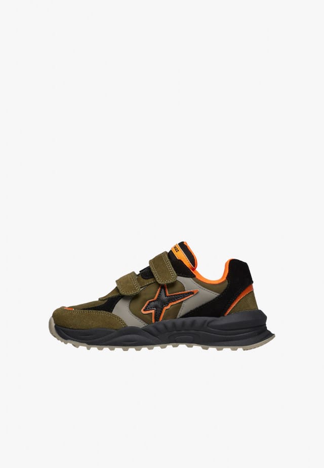CHEWINGUM JUNIOR VL.Sneakers aus Veloursleder und technischem Gewebe, Militärgrün