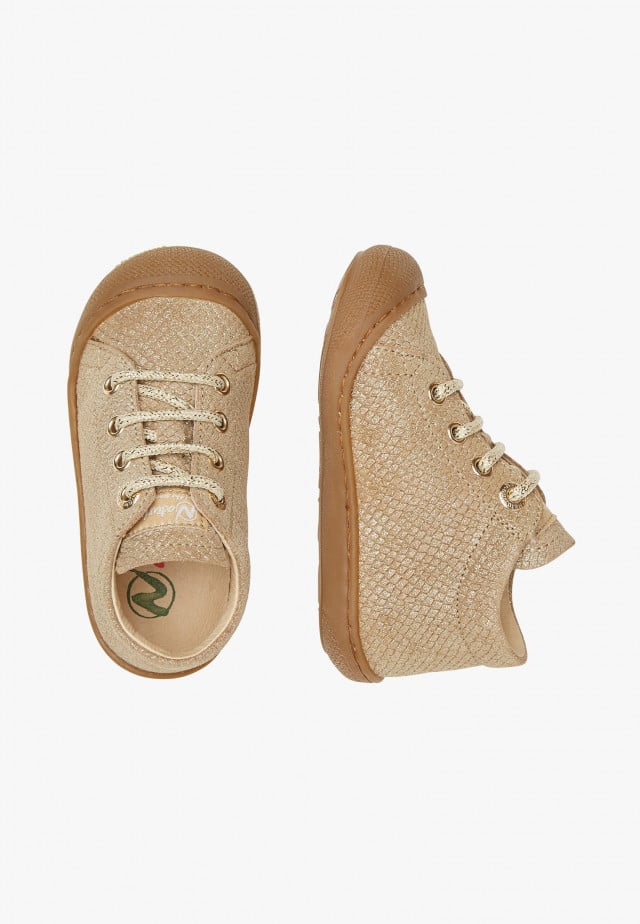NATURINO COCOONLauflernschuhe aus Metallic-Veloursleder, Platin