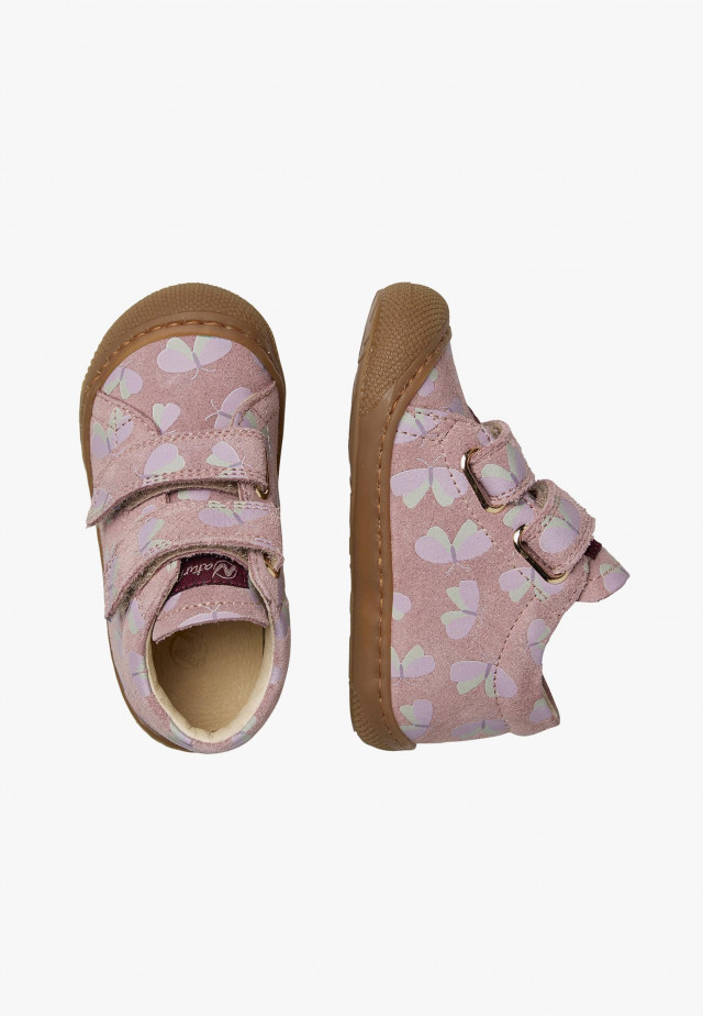 NATURINO COCOON VLLauflernschuhe aus Veloursleder mit Schmetterlingsprint, Rosa
