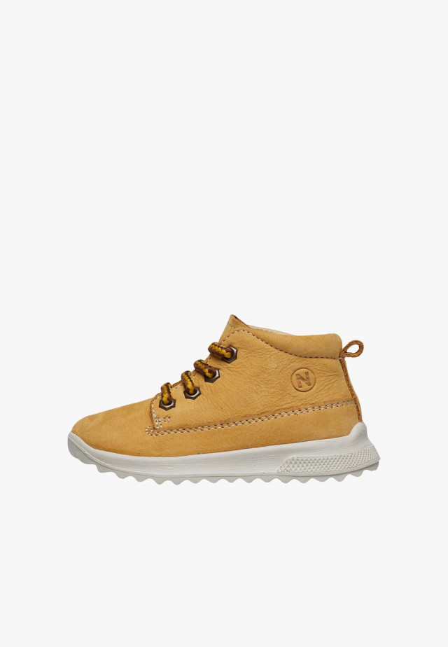 NATURINO KODRIGSneakers aus Veloursleder, Ockergelb