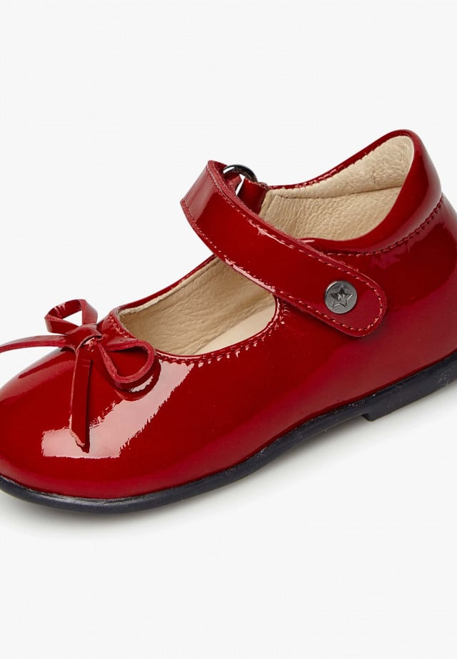 NATURINO BALLETBallerinas aus Lackleder mit Riemchen, Dunkelrot