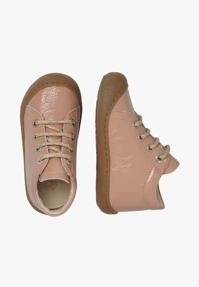 NATURINO COCOONLauflernschuhe aus Lackleder, Hellrosa