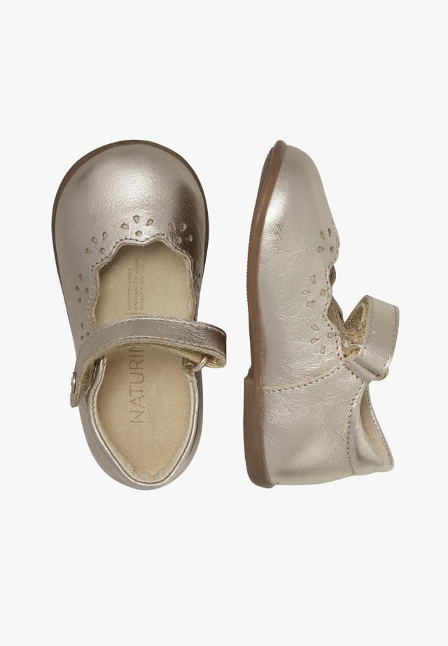 NATURINO OLYABallerinas aus Metallic-Leder, Platin