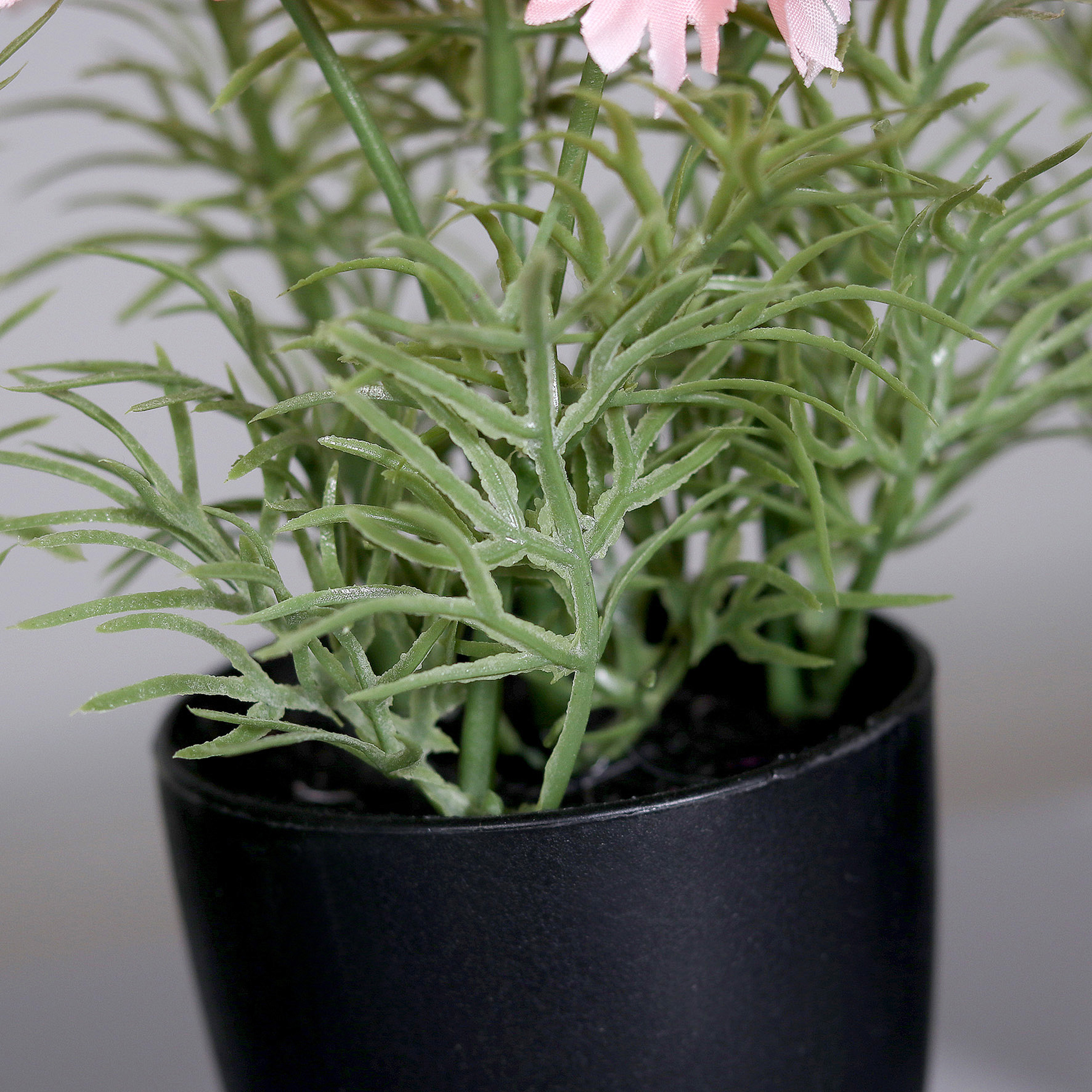 Kornblume im Kunststofftopf - sortiert - Kunstpflanze