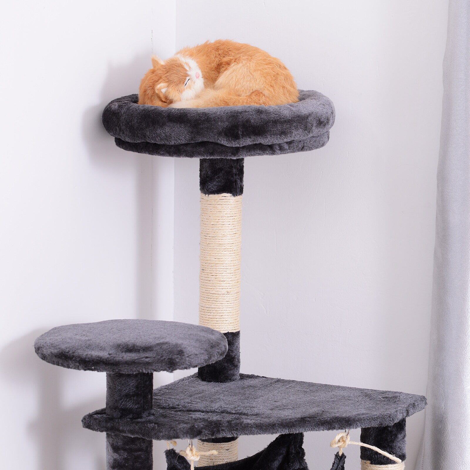 PawHut Katzenbaum mit Hängematte grau 40 x 40 x 132 cm (LxBxH)
