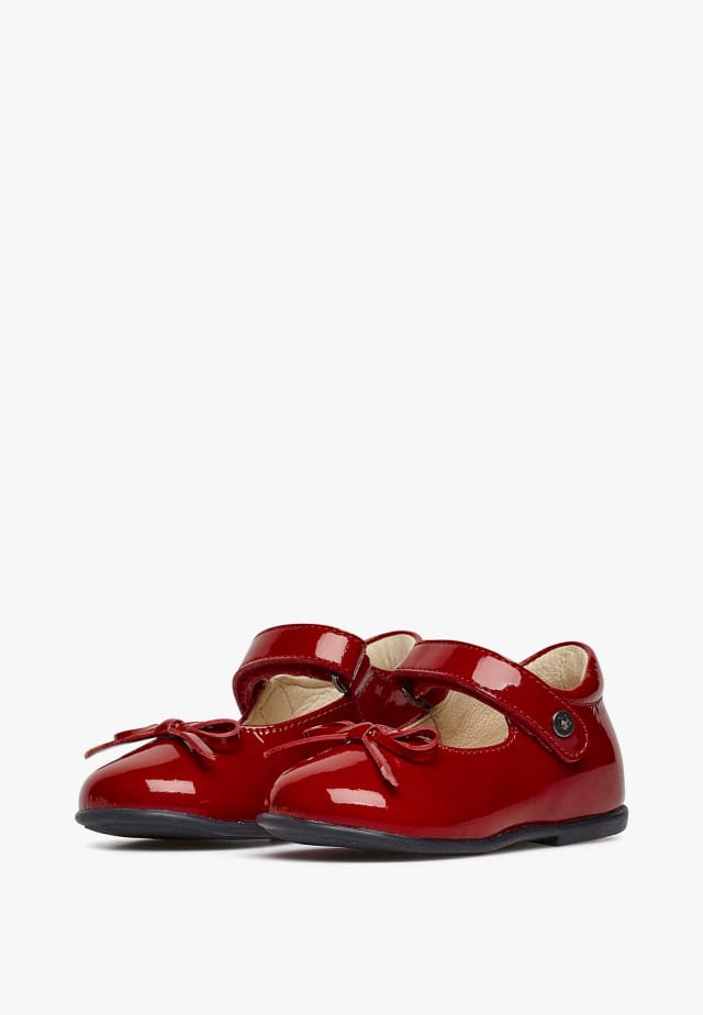 NATURINO BALLETBallerinas aus Lackleder mit Riemchen, Dunkelrot