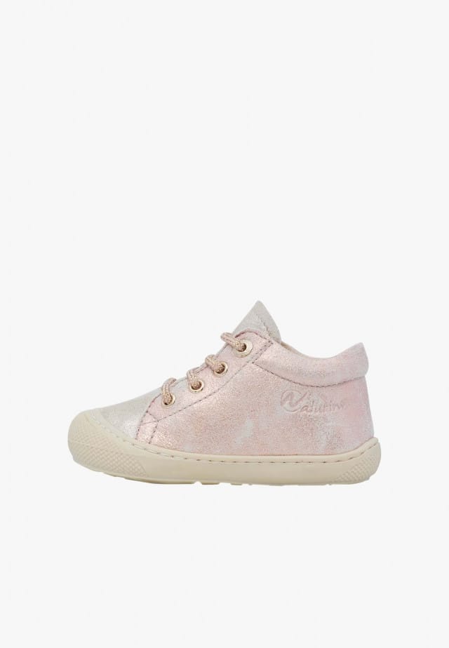NATURINO COCOONLauflernschuhe aus laminiertem Leder und Veloursleder, Platin-Puderrosa