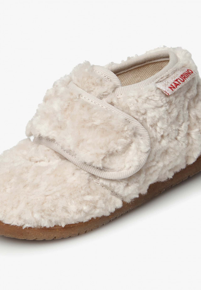 NATURINO HOMEHausschuhe aus Kunstpelz, Creme