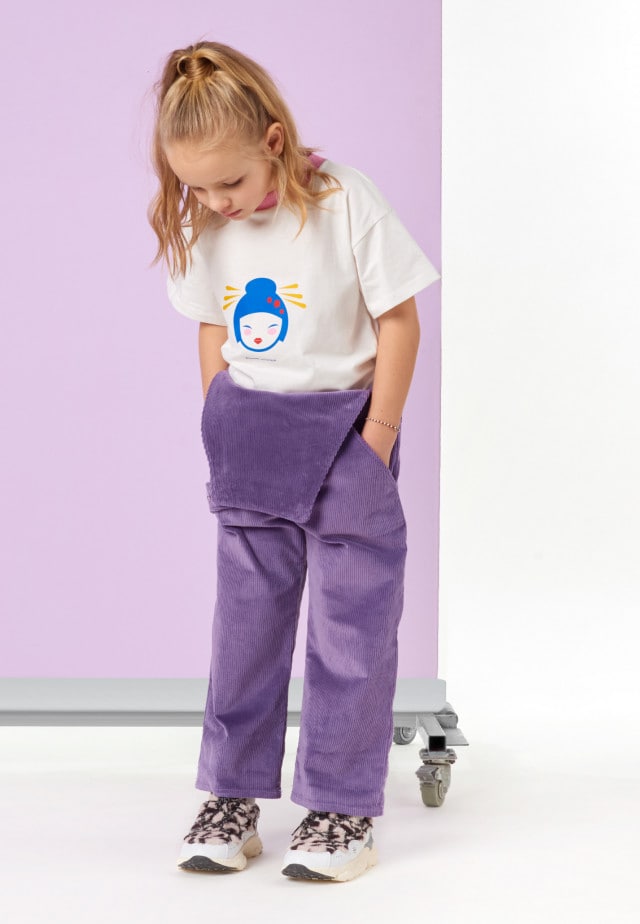 AYUMI-KOKESHIT-Shirt, Creme