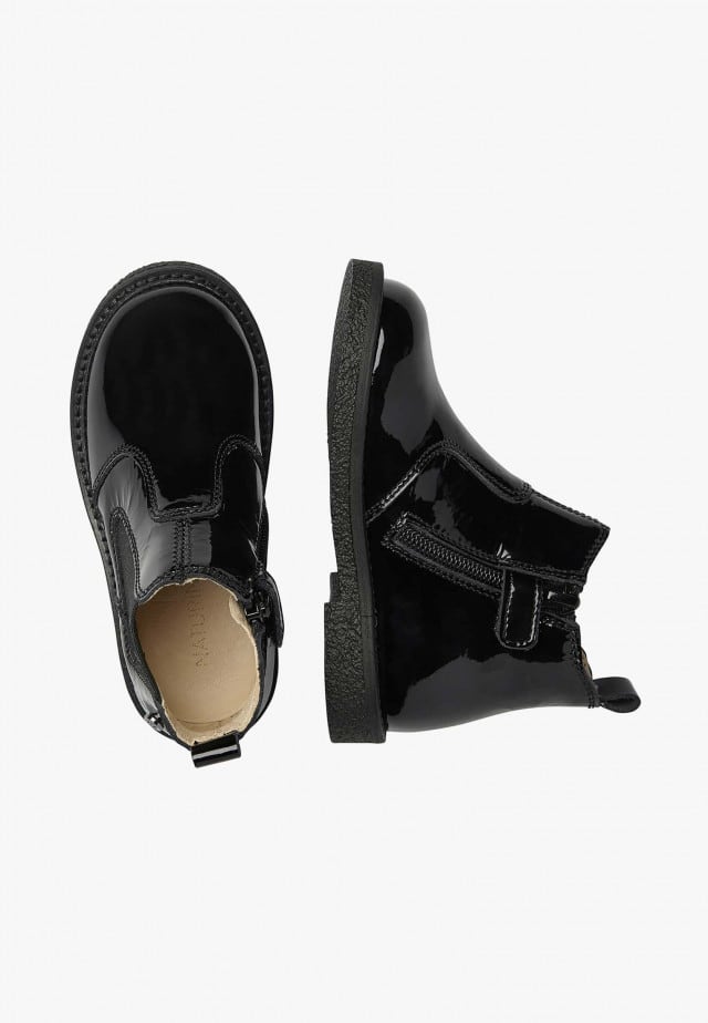 NATURINO ARTHURChelsea-Boots aus Lackleder mit Reißverschluss, Schwarz
