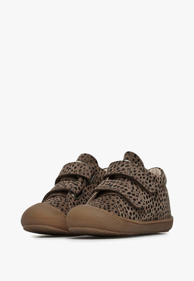 NATURINO COCOON VLLauflernschuhe aus Veloursleder mit Pony-Print, Tabak