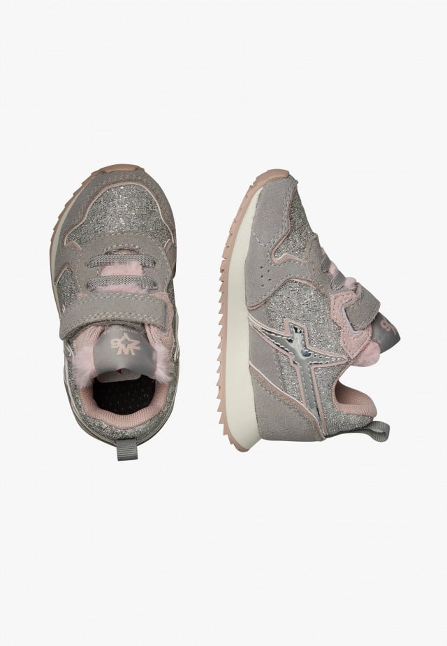 JET-BABY.Sneakers aus technischem Gewebe und Veloursleder, Silber