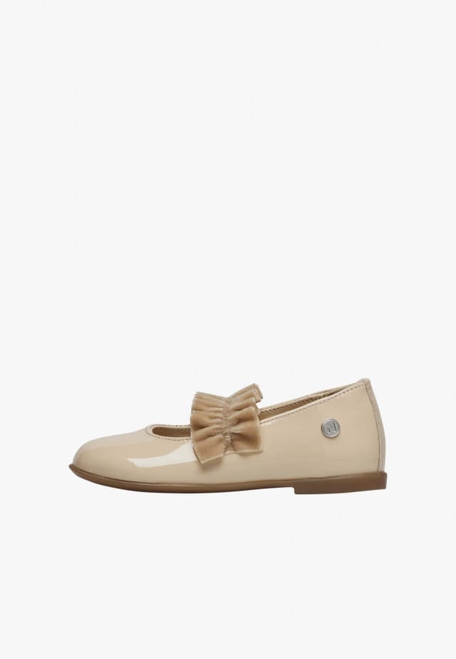 NATURINO AMERANTIBallerinas aus Lackleder, Beige
