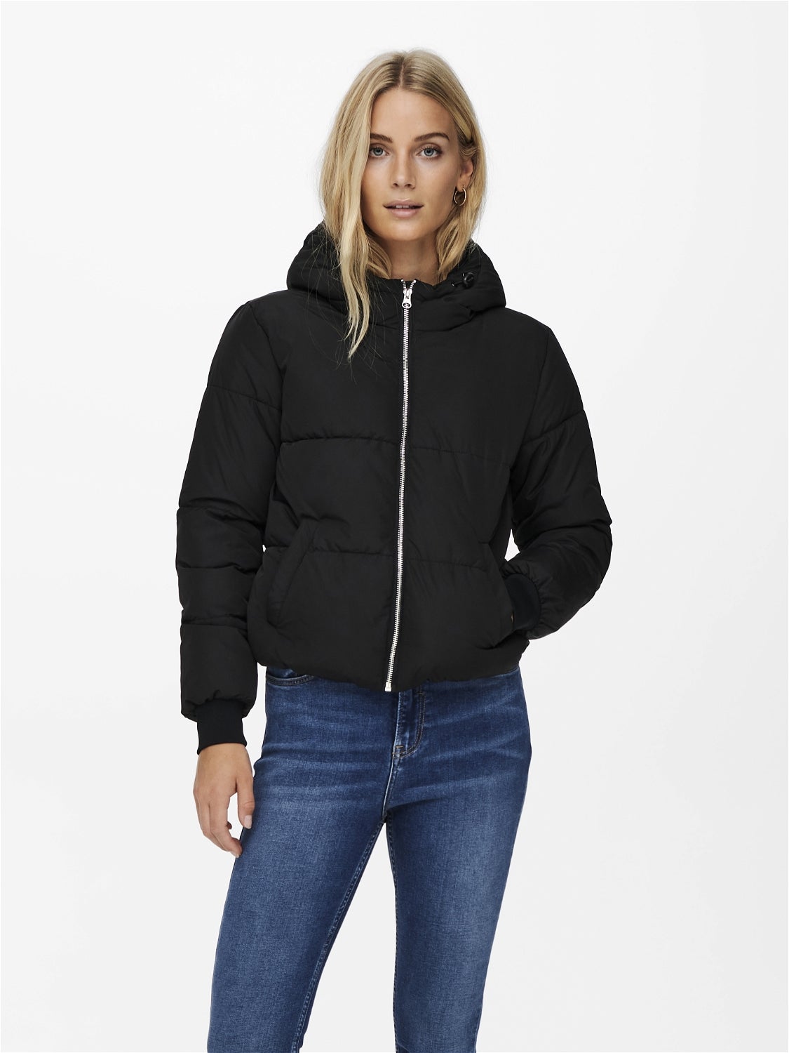 JDYNEWERICA Daunenjacke Black