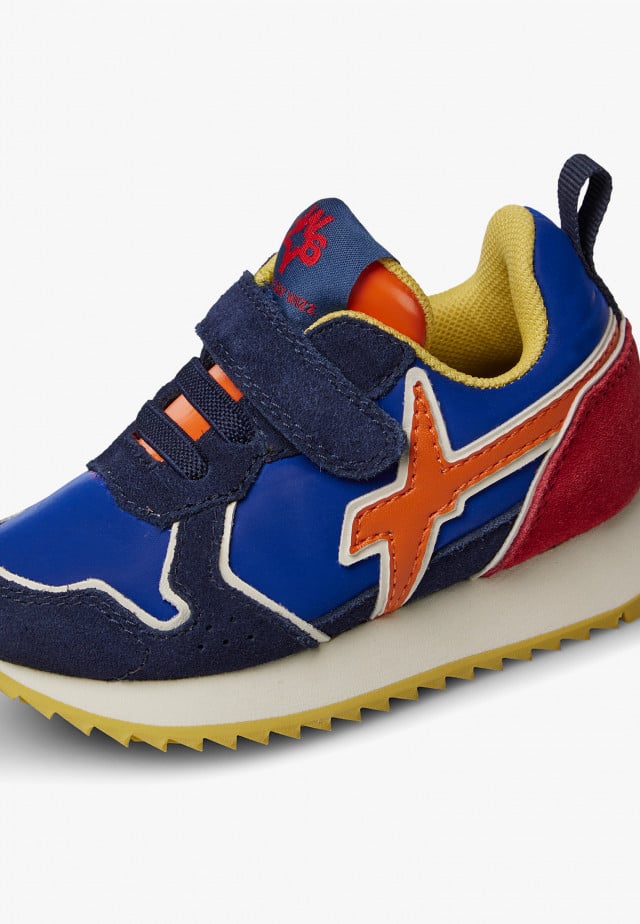 JET-BABY.Sneakers aus Veloursleder und technischem Gewebe, Schwarz