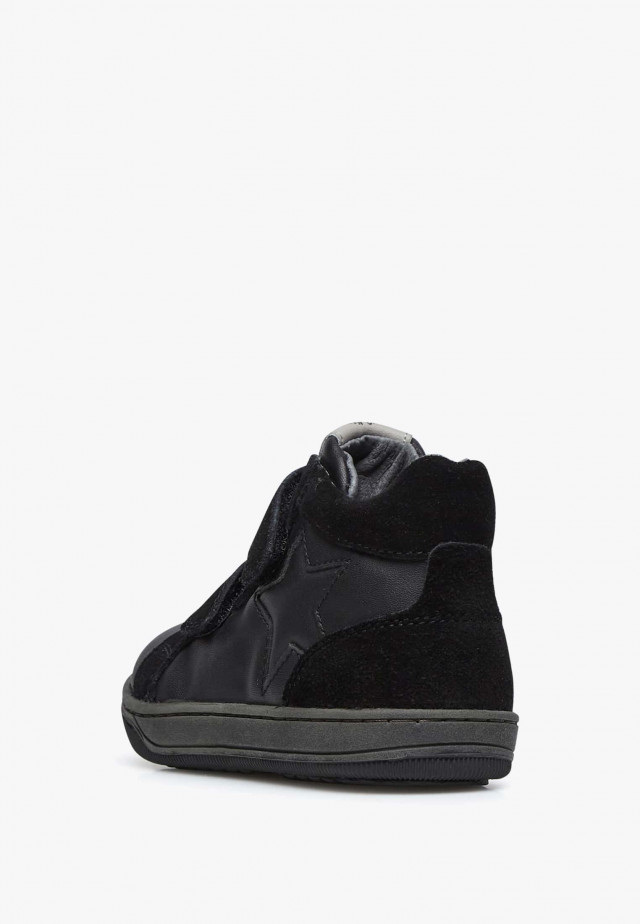 NATURINO CLAY STAR VL.Sneakers aus Veloursleder und Leder, Schwarz