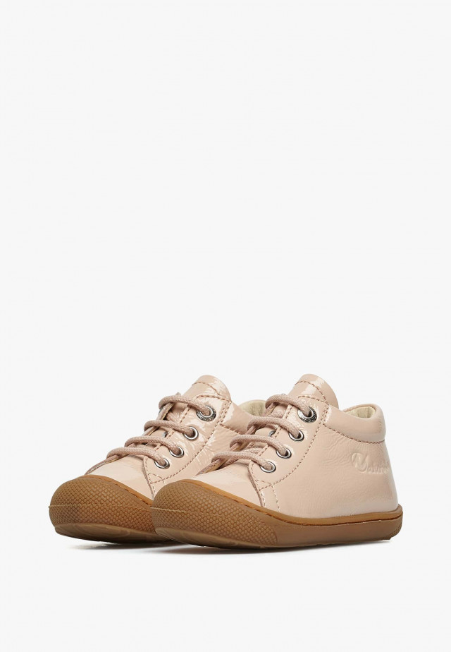NATURINO COCOONLauflernschuhe aus Lackleder, Beige