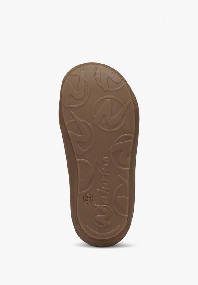 NATURINO COCOON VLLauflernschuhe aus Veloursleder mit Pony-Print, Tabak