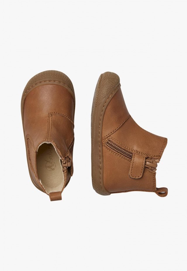 NATURINO SALLYLauflernschuhe im Chelsea-Boot-Stil, Cognac