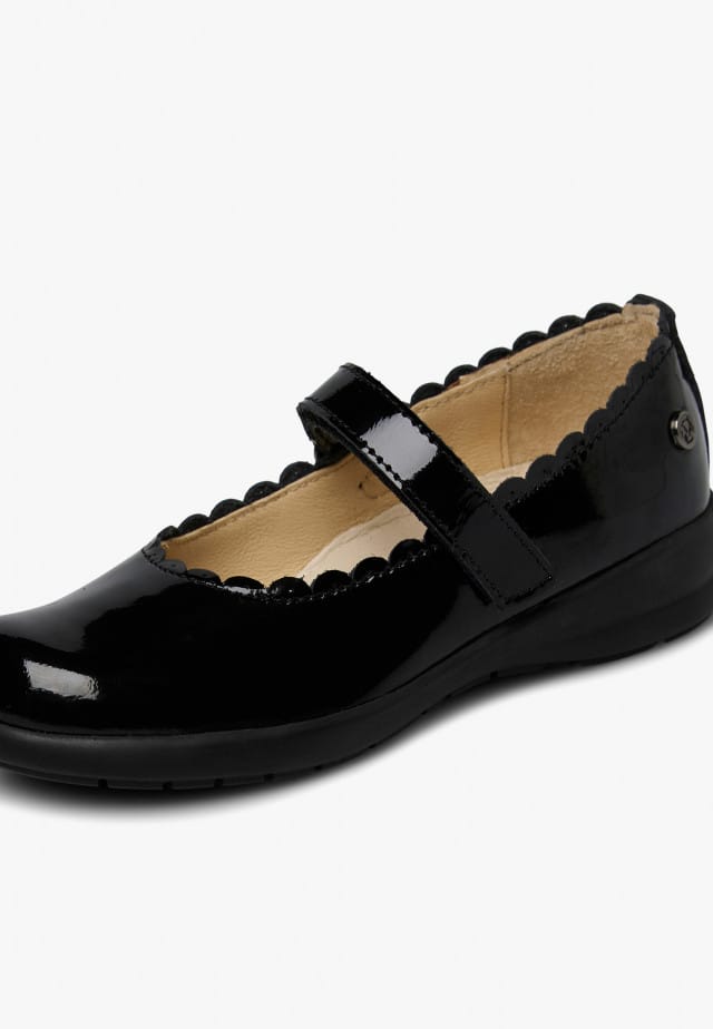 NATURINO JELKIBallerinas aus Lackleder, Schwarz
