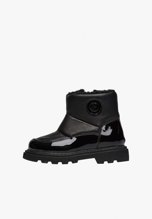 NATURINO GHITAStiefeletten aus Leder und Lackleder, Schwarz