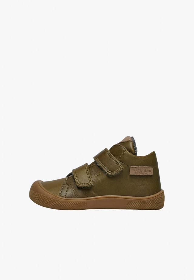 NATURINO GIMBA VL WPBarfuß hohe Sneakers aus Leder, Militärgrün