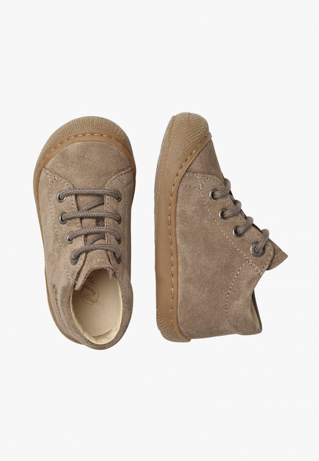 NATURINO COCOONLauflernschuhe aus Veloursleder, Tabak