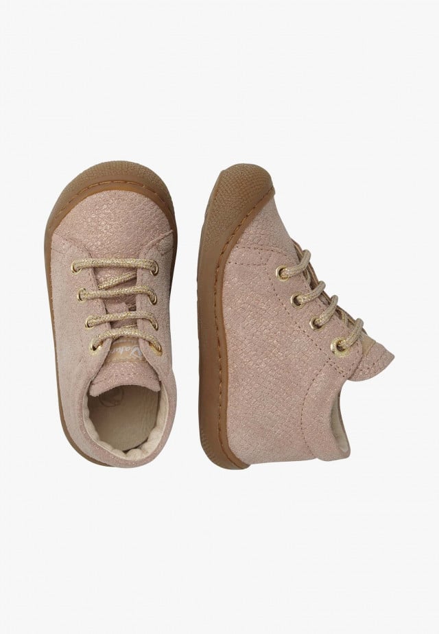 NATURINO COCOONLauflernschuhe aus Metallic-Veloursleder, Hellrosa