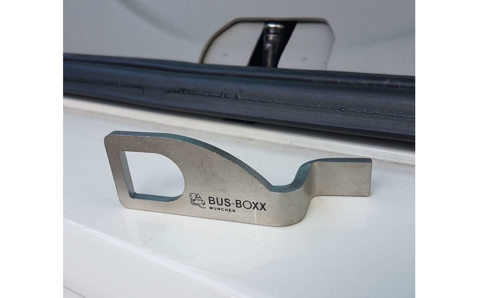 BusBoxx Heckklappenaufsteller VW T5 / T6 / T6.1