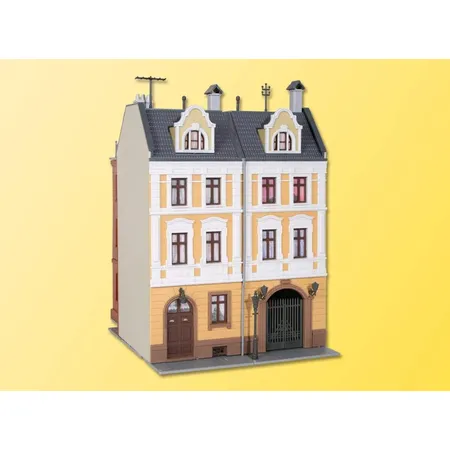 Kibri Stadthaus mit Fabrikanbau in Görlitz/Neiße