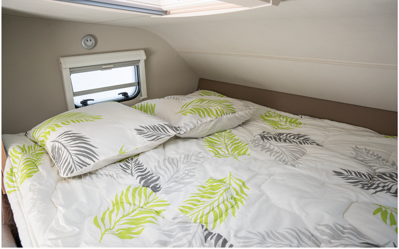 Berger Ready to go Bettdeckensystem 140x190/195 cm rundes Fußteil creme