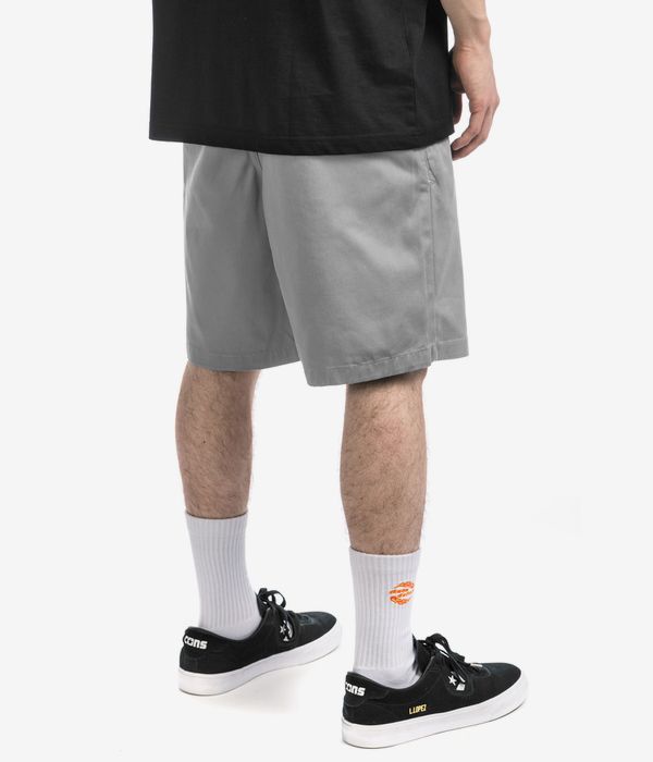 Vans Authentic Relaxed Chino Shorts (frost grey)