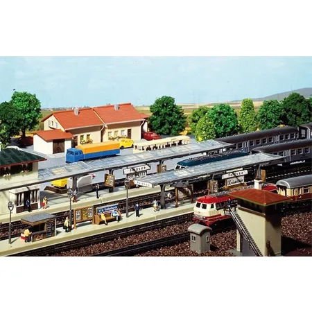 FALLER Bahnsteige, 3 Stück