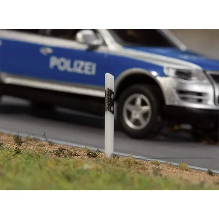 FALLER 180931 32 Begrenzungspfähle